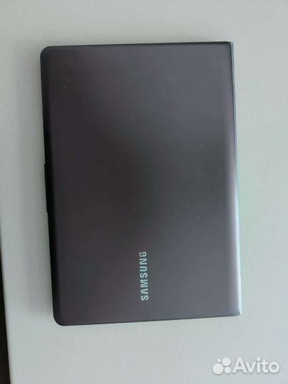 Ультрабук samsung
