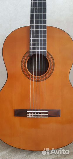 Классическая гитара yamaha c40