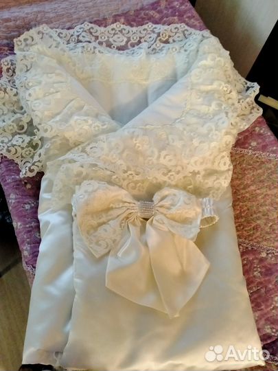 Комплект на выписку для девочки