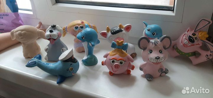 Глиняные фигурки. Цветные и под раскраску