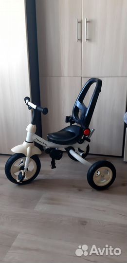 Детский трехколесный велосипед