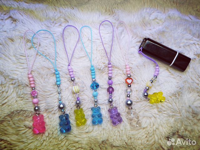 Брелок для телефона