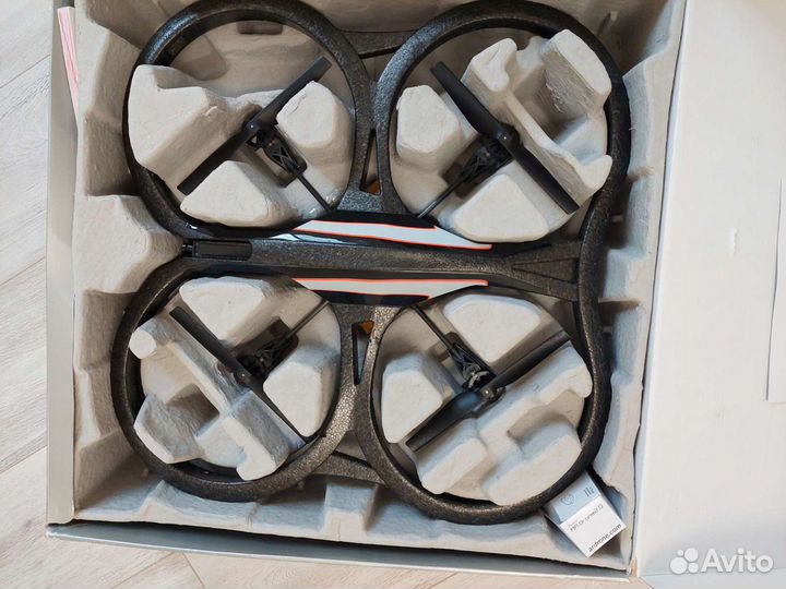 Квадрокоптер parrot AR Drone 2.0