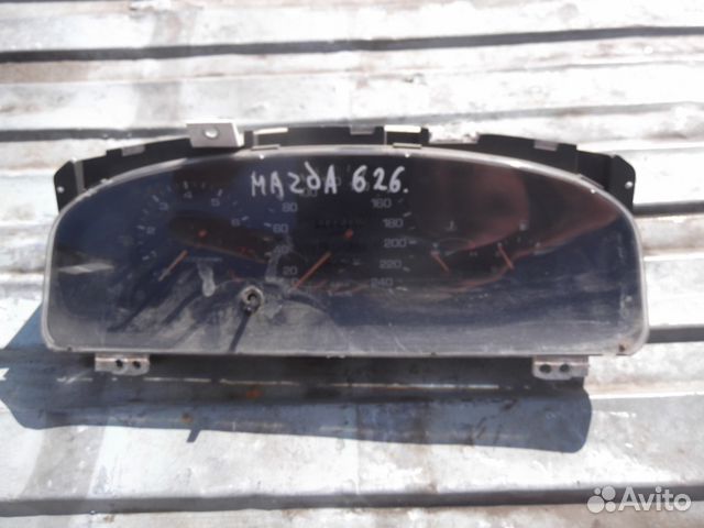 Панель приборов Mazda 626 GE
