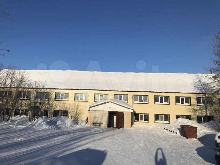 Гостиница, 915 м²