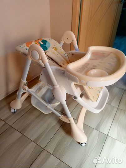 Стульчик для кормления babyton