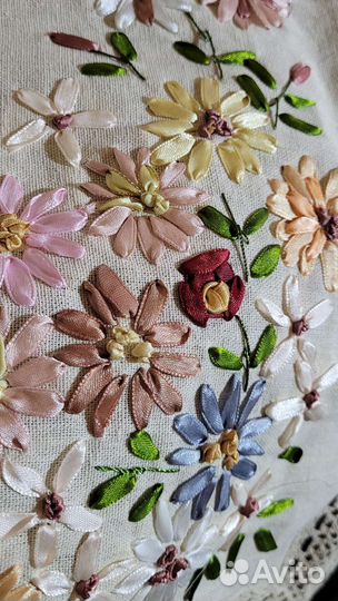 Скатерть лен с вышивкой