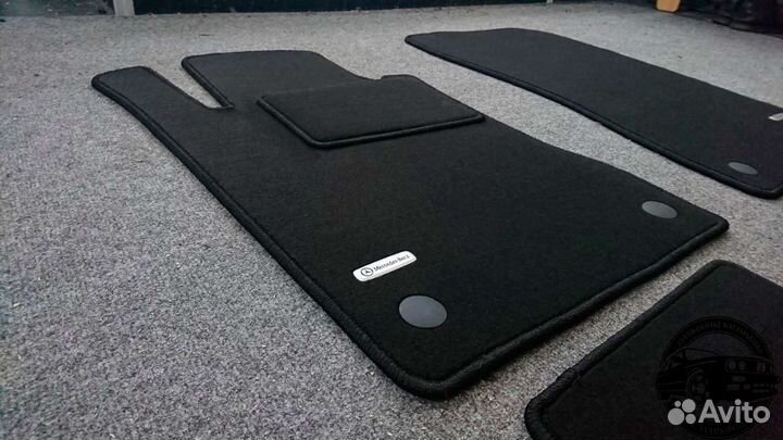 Автоковрики для Mercedes w211