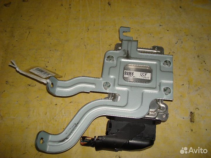 Блок электронный упр-я Kia Sorento UM