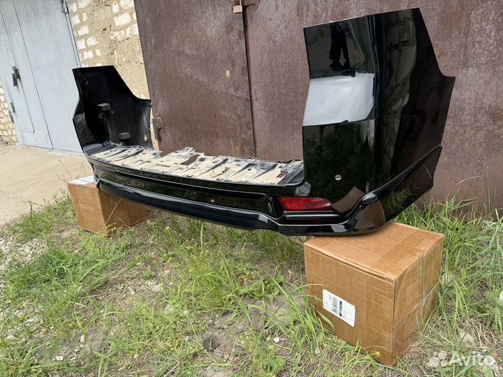 Бампер задний black onyx от Prado 150