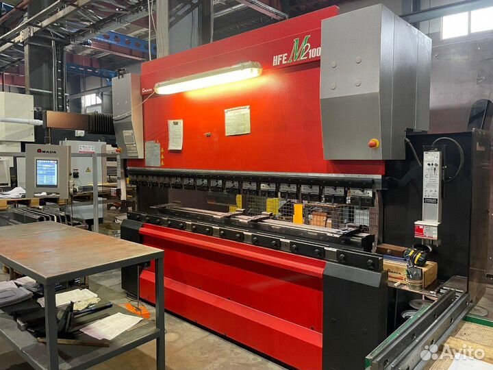 Гидравлический листогибочный пресс amada HFE M2EVO