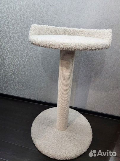 Когтеточка с лежанкой для крупных кошек с хлопк