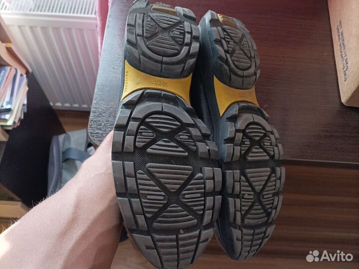 Кроссовки мужские 43 размер