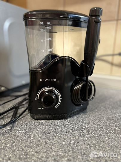 Ирригатор для полости рта revyline RL 100 black