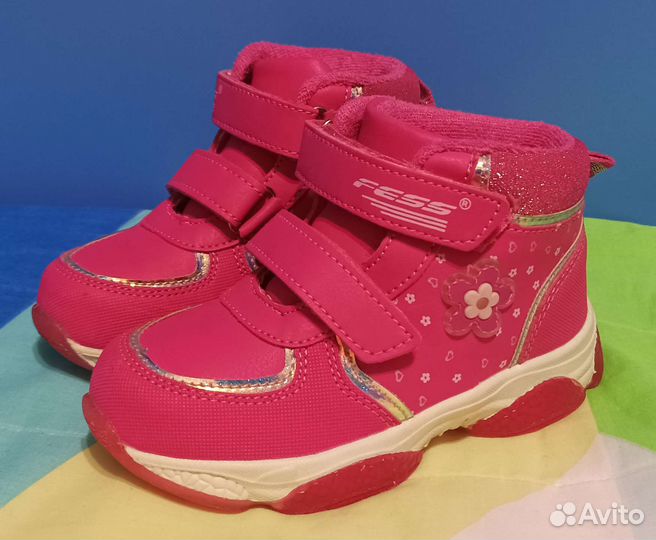 Ботинки демисезонные для девочки 26 размер