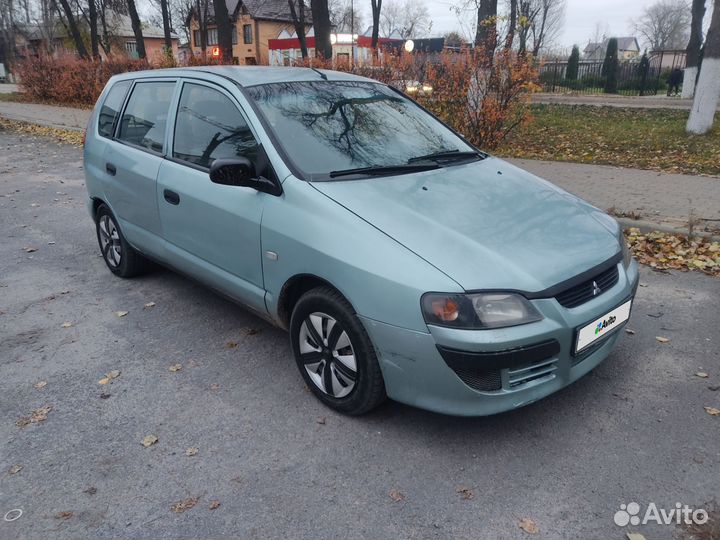Mitsubishi Space Star 1.6 МТ, 2002, 300 000 км