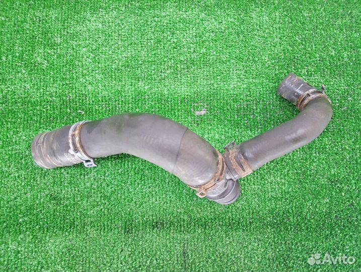 Патрубок радиатора Audi Q3, Volkswagen Tiguan