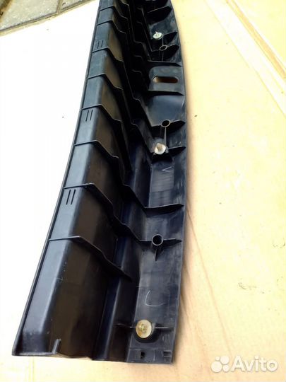 Накладка порога багажника Toyota Wish ZNE10