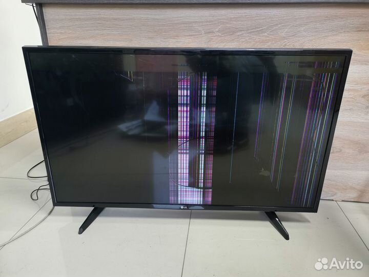 Телевизор LG 43LJ510V (Разбор) (По запчастям)