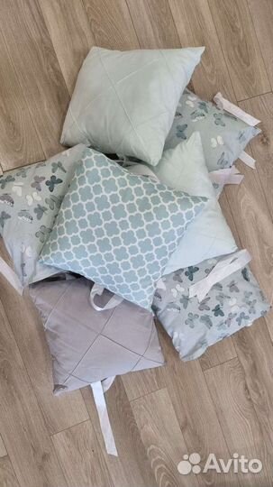 Бортики в кроватку новые