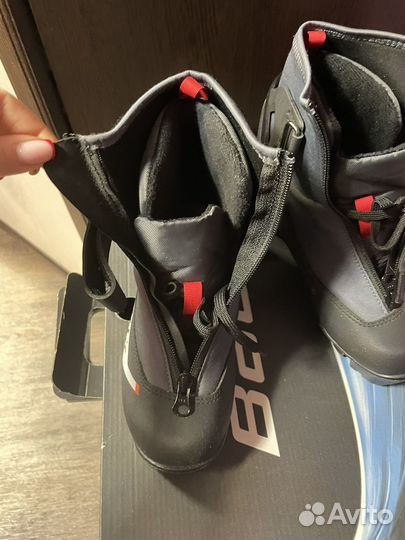 Лыжные ботинки 35 размер