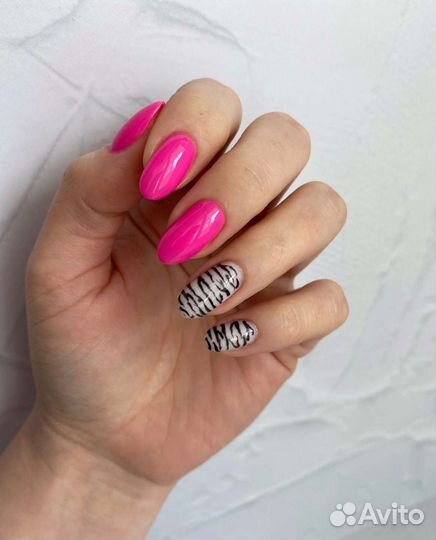 Маникюр, педикюр