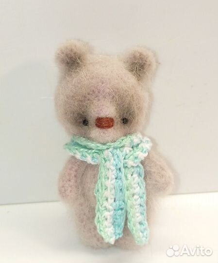 Вязанный медвежонок амигуруми ручная работа