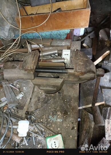 Тиски слесарные бу СССР