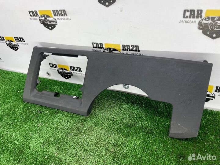 Пластик под руль BMW X1