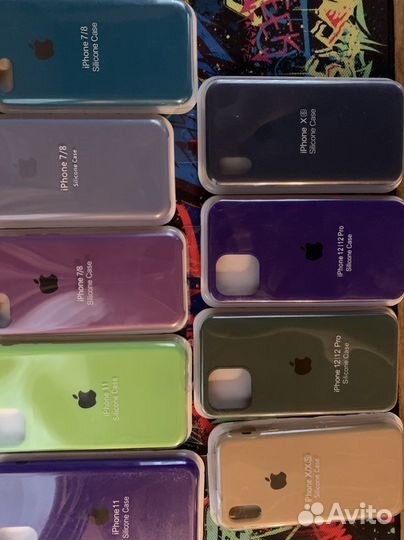 Чехлы на iPhone
