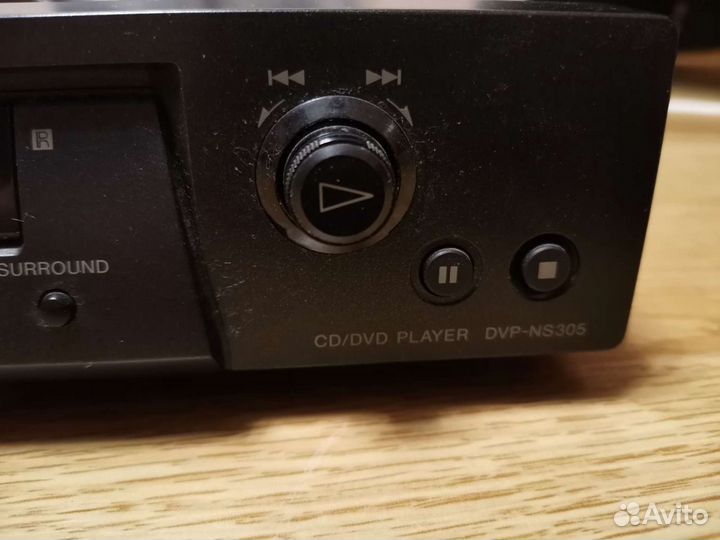 DVD плеер Sony DVP-NS305