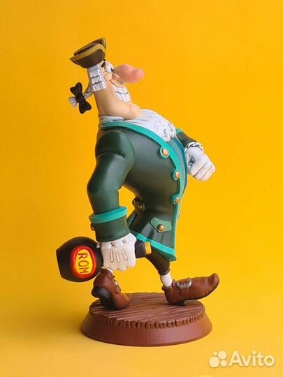 Доктор Ливси фигурка