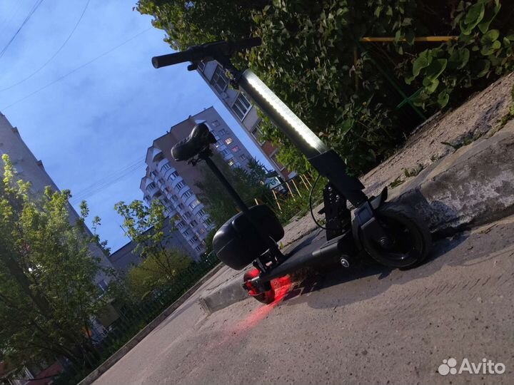 Самокат взрослый электрический кастом