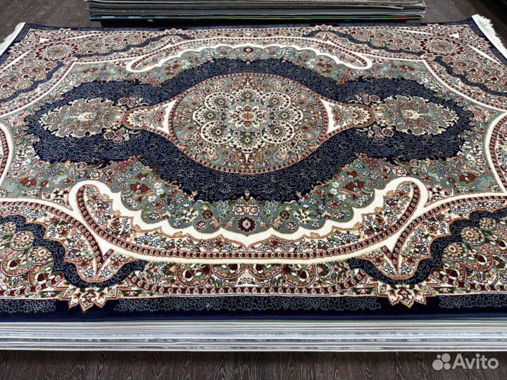 Ковер размером : 2.50х4.0 (№ 29517-44) новый