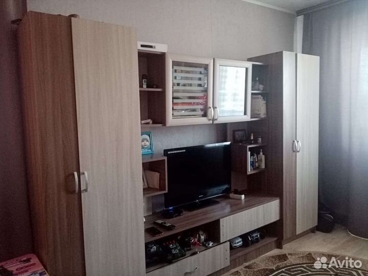 Стенка в гостиную