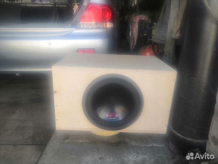 Сабвуфер alpine swr 12d2