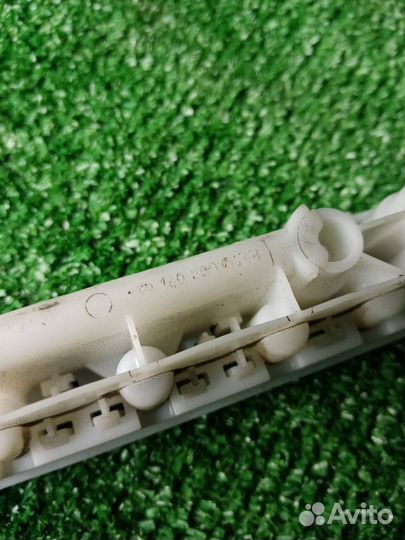 Клапан вакуумный Mercedes-Benz S300 W140 M104