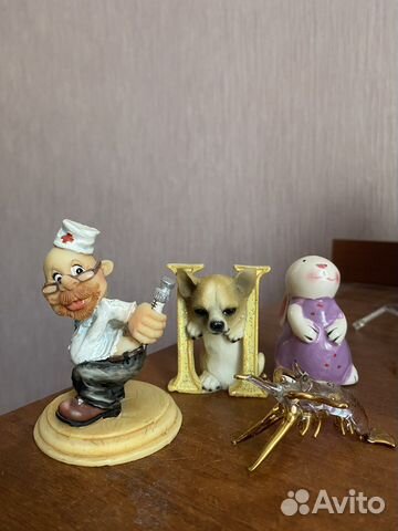 Статуэтки