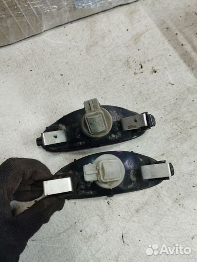 Фонарь в задний бампер Рeugeоt 206 Пежо 206