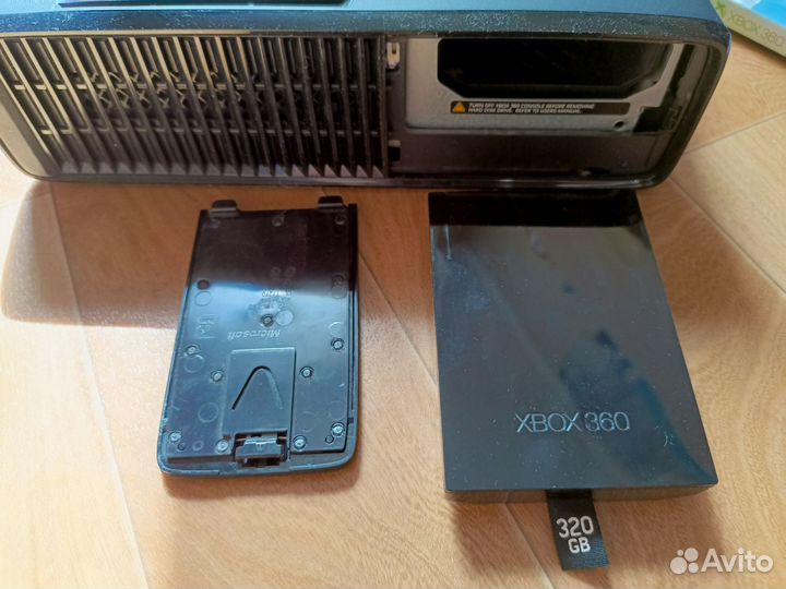 Xbox 360 + жёсткий диск с играми