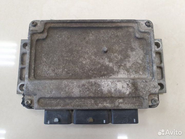 Блок управления двигателем Peugeot 307 psarfn10LH