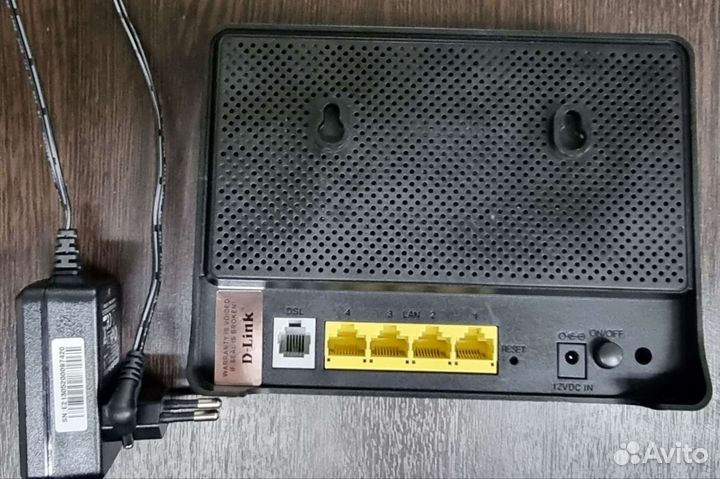 Беспроводной маршрутизатор D-Link