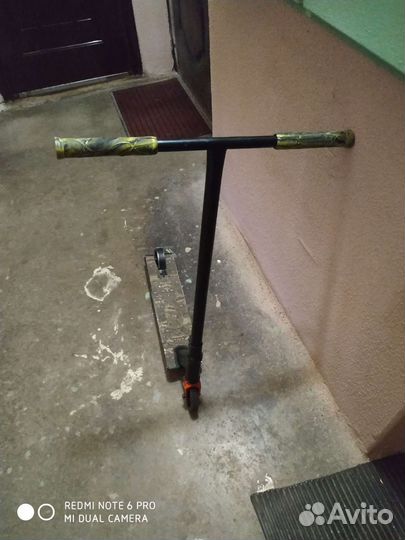 Трюковой самокат