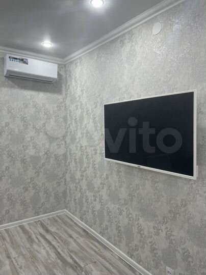 2-к. квартира, 53 м², 1/1 эт.