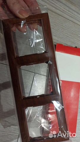 Рамка Legrand Valena - тонированное дерево