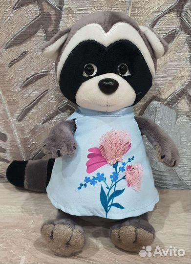 Кот басик