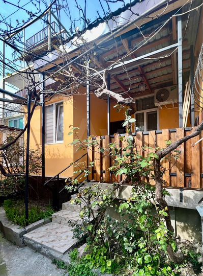 Дом 45 м² на участке 1 сот.