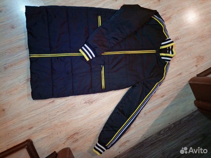 Куртка-бомбер для девочки