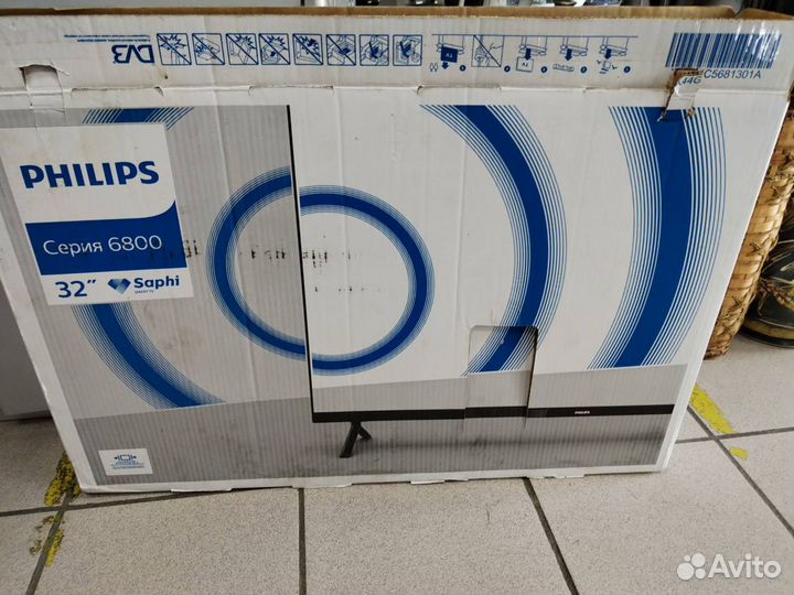 Телевизор Philips 32PHS6825