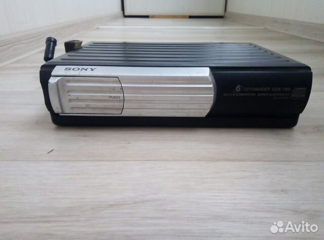 CD- чейнджер Sony CDX-T69